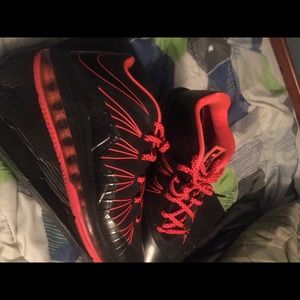 Lebron 10”Lava” low